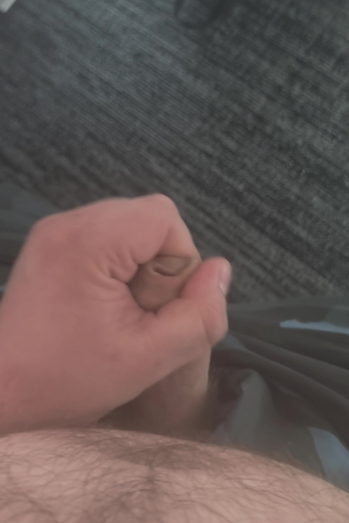 BearPup Akuma: Fetter Haariger Bär Wichst Im Büro Und Spritzt Auf Den...
