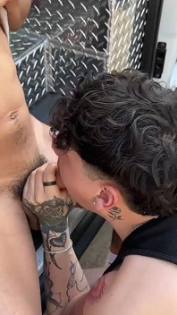Emiyor Dl Homie Araba Eğlencesi Hardcore Gay