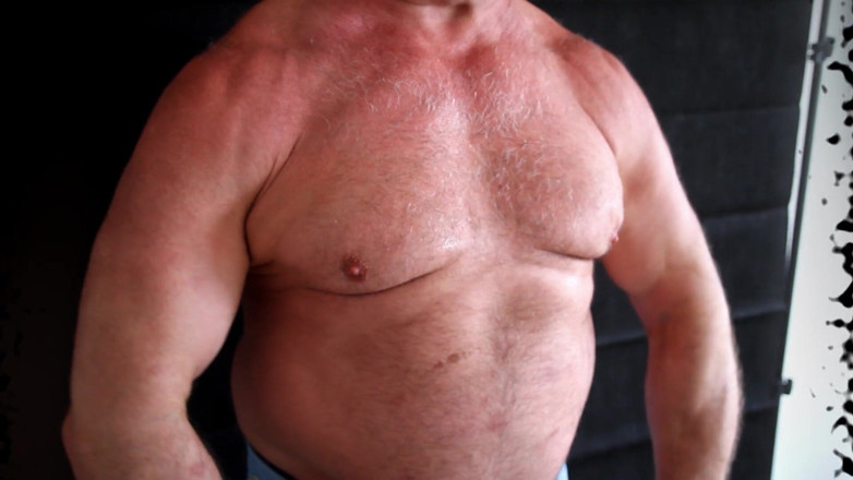 Gaybear1966: Big belly gay bear step daddy hunk muscle bear bodybuilding....