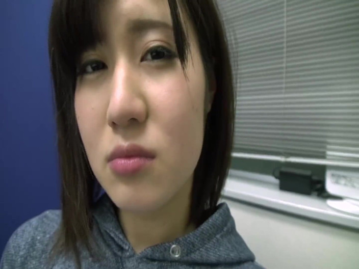 Eagle-Special: Yumi - Working Woman’s Portfolio (18y Old) Vol. 1