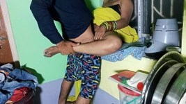 Desi SasuMaa yêu cầu DamadJi đụ âm hộ của cô ấy khi vợ mang thai!