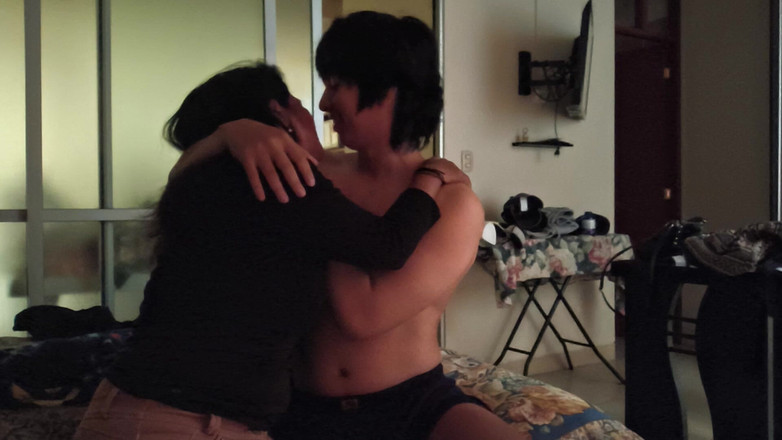 Moo DBOXXX: Mám sex se svou tchýní celý den