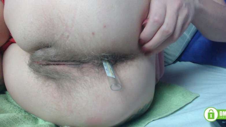 Risky Hairy Couple: Rektaltemperatur wird überprüft