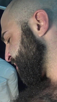 Allevare il mio ragazzo mentre guardo