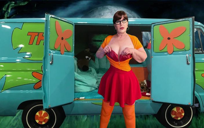 Carmen Angel: Oma Velma Dinkley: Magische Mystery Tour: Masturbation &amp;