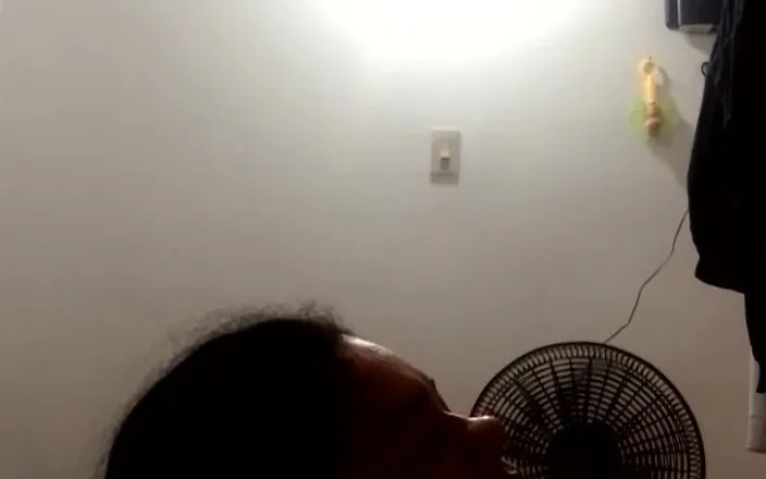 Valkyrieandluigy: Beautiful Wife Sucking Rich Deep Throat