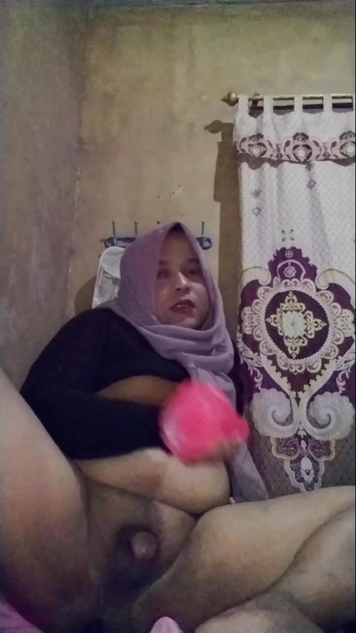 Ivvy Crossdresser: Ivvy Geri Dönüş! Mastürbasyon ve anal