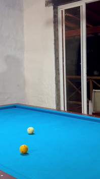 Meu namorado me fode com seu melhor amigo depois de perder na piscina parte 1