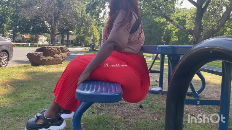 Pearaddiction: Plimbare în Parcul Traile