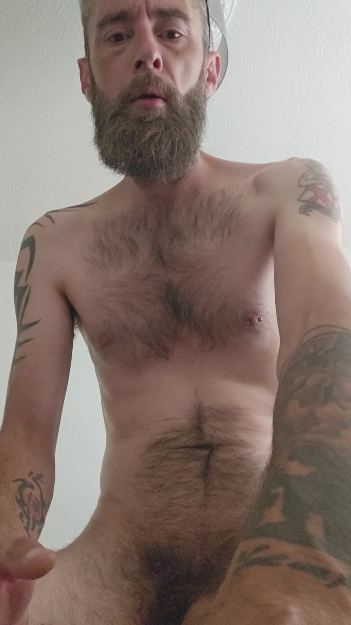 Smoking stoker: Melancap batang besar saya