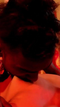 Esposa del pueblo por primera vez con marido Sexo indio