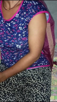 Pooja Si Kakak Ipar India Lagi Asik Ngentot Romantis Di Tengah Malam - Rekaman Seks Tante Seksi India - Romantis Di Luar Ruangan