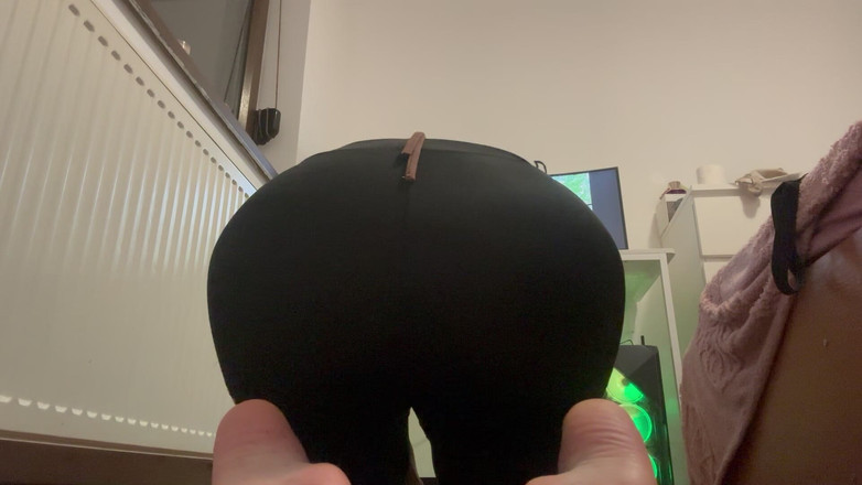 NipsAndStrips: Peidando enquanto estica parte 2