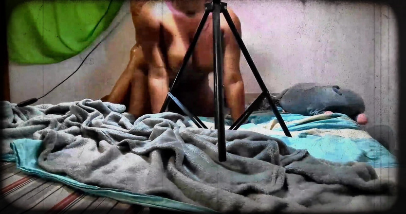 PABLO N3GROBAR: 800 肮脏的，未删减的，直接来自barrio Latina Banger