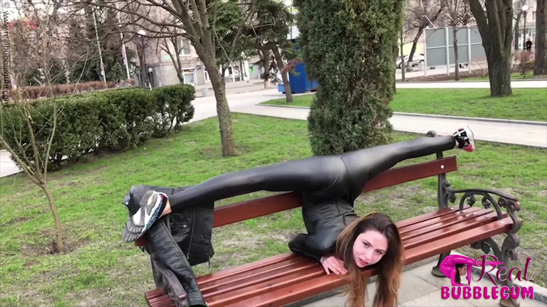 Flexilady: Teen Student in the Park Outdoor