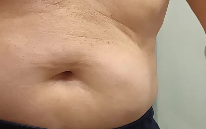 Jamie Engle: Suck My Tits Sunday