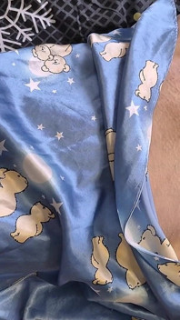 Sexy Drobná Milfka. Šukej Mě, Sněhuláku, Chci Se Trochu Zchladit.