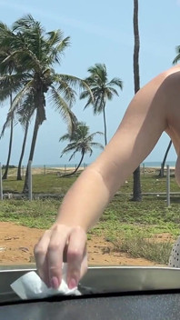 Batty Lux topless samochód mycie cycata blondynka samochód do czyszczenia z dużymi naturalnymi piersiami