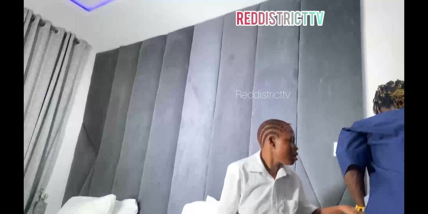 Red district Tv: Volevo ardentemente una figa bagnata e lei è passata