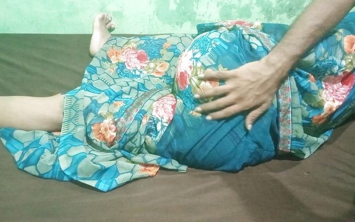 Pooja Sexy: Tamil meid tante poesje neuken met buurman