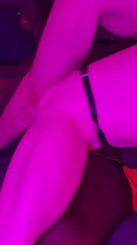 Polyjswitch Hotwife hraje sestřičku pro bbc býka