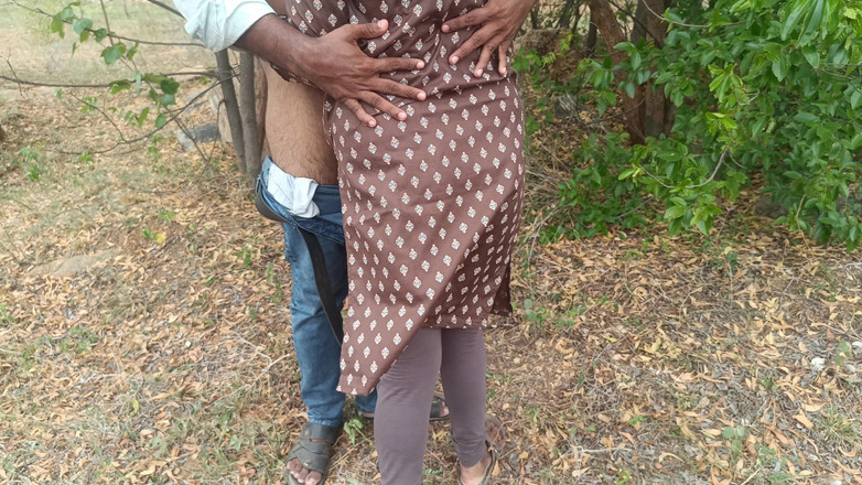 Inba: Istri selingkuh hot di luar ruangan