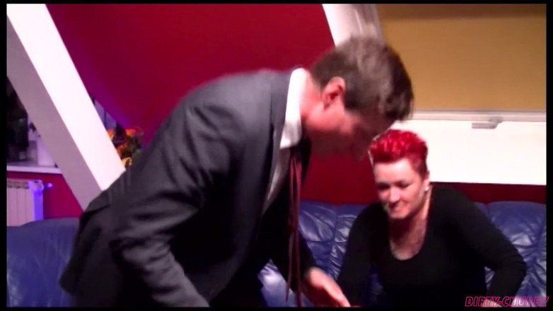 Czech Pornzone: Sexy fat bitch receiving hard cock