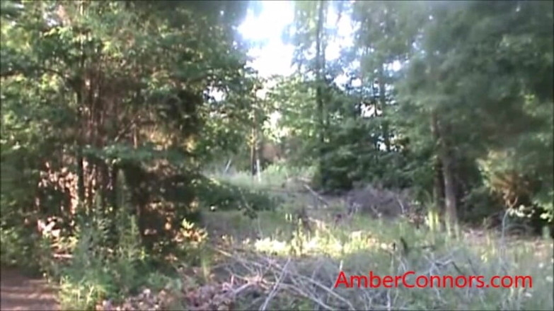 Amber Connors: Amber's pee