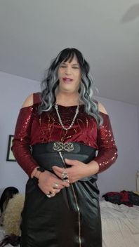 Is It True That Hot Young Men Love Granny Tranny's?