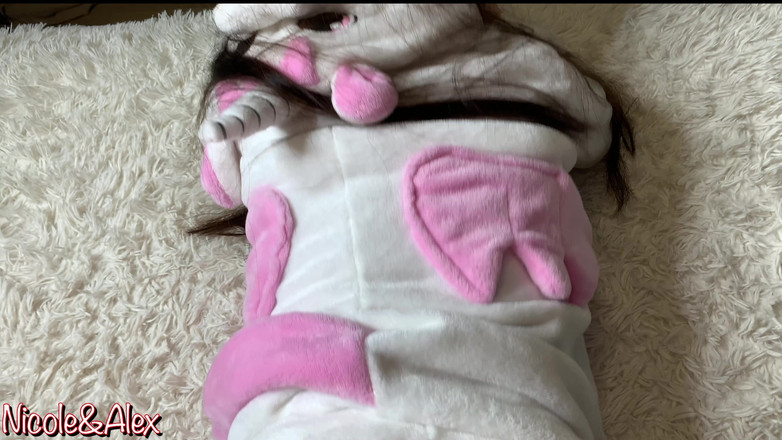 NicoleAndAlex: Il mio fratellastro non mi permetterà di giocare alla console...