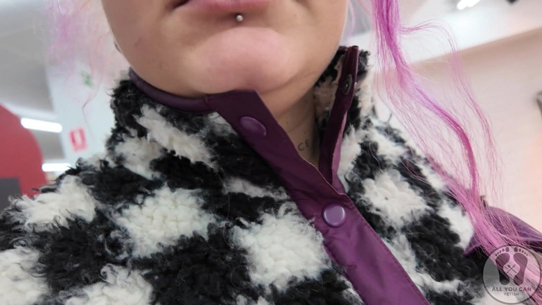 All You Can Fetish: Plump Chick Burps at the Supermarket Embarrassing Public Display