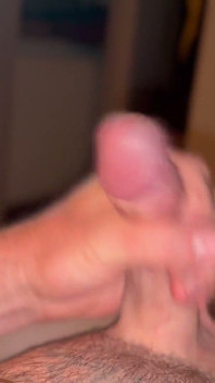 Posiadanie wank w łóżku z moim ciętym penisem