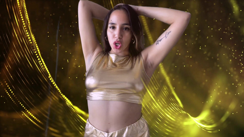 Goddess Alexa femdom: 为你的黄金上帝而犯罪