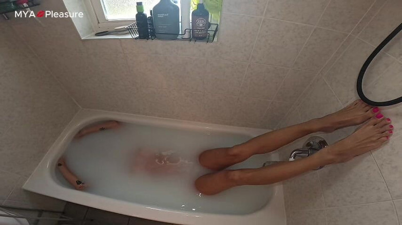 MYA Pleasure: Milk Bath Breathholds