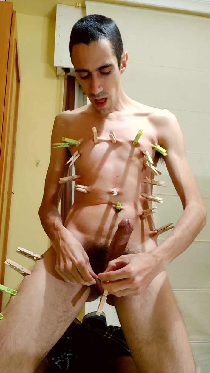 Slave Sparrow: Clothespins i CBT (wideo dla Silas)