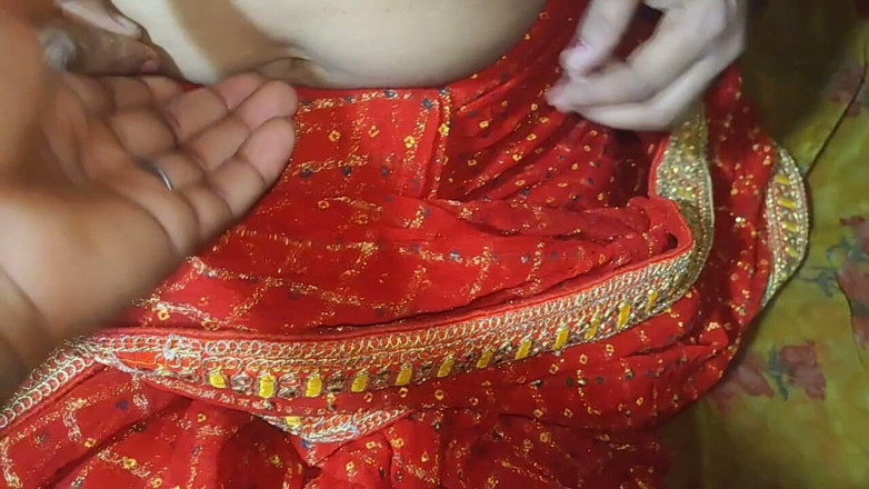 Seks: Hot Desi Bhabhi Fucking – Hindi Desi Video