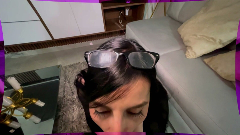 Sweetkimmi: Blowjob zu schwarzem dildo Von einer schönen latina mit riesigen...