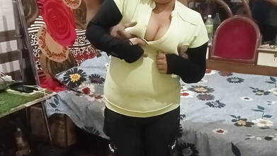 Kajal_pro: Gadis india lagi asik ngomong jorok sambil ngomong jorok