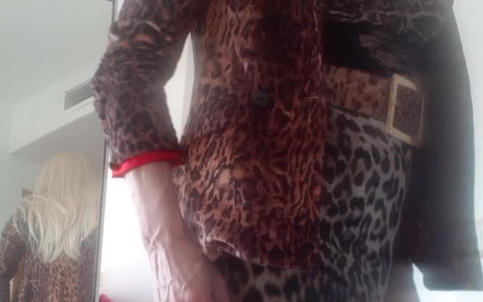 Tatiana Zorrita: Mature Blonde Trans