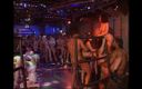MMV films - The Original: Sex în grup extrem în discotecă cu fete fierbinți care doresc să...