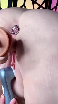 Al culmine con la macchina del sesso