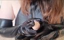 Marmotte Yoomie: Weak face Mijn leren handschoenen: dit zachte geluid van leer...
