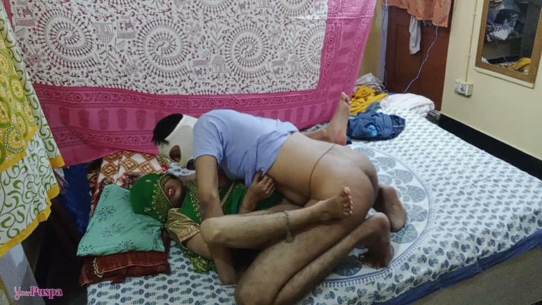 Your Puspa: Stranger Men Fuck Guest Wife She Is Stay on Night