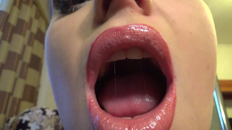 Goddess Misha Goldy: Gentil giganta te traga vivo