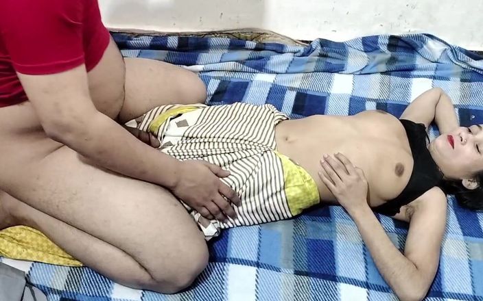 NAASRIN KHAN: Desi Maid Fucked in the Kitchen
