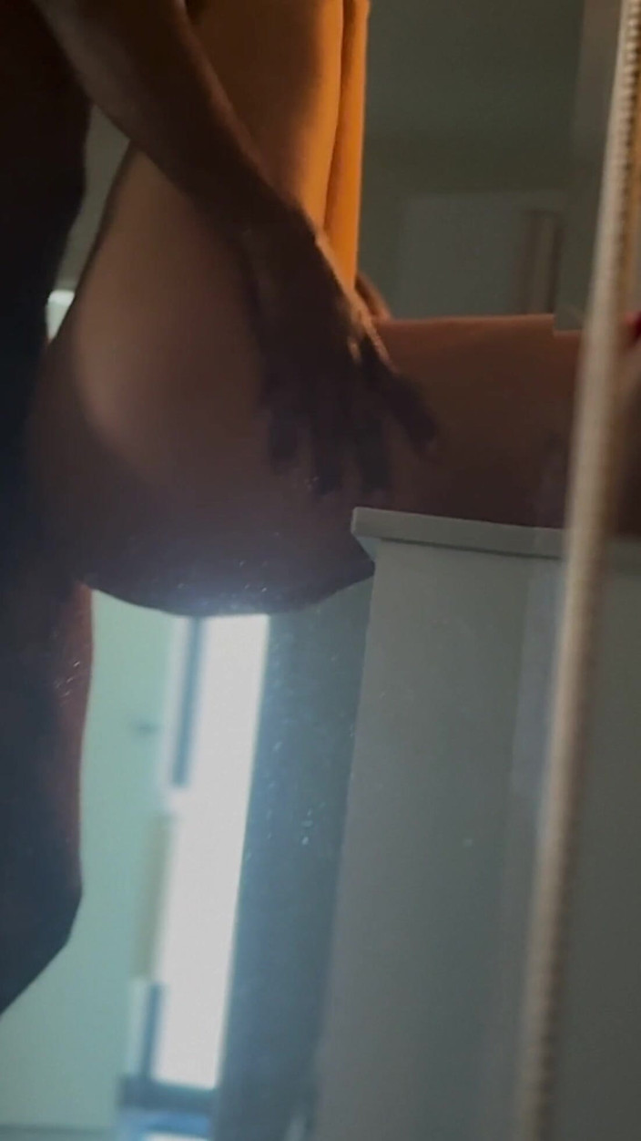 Wunaxo: Fucking in the Kitchen