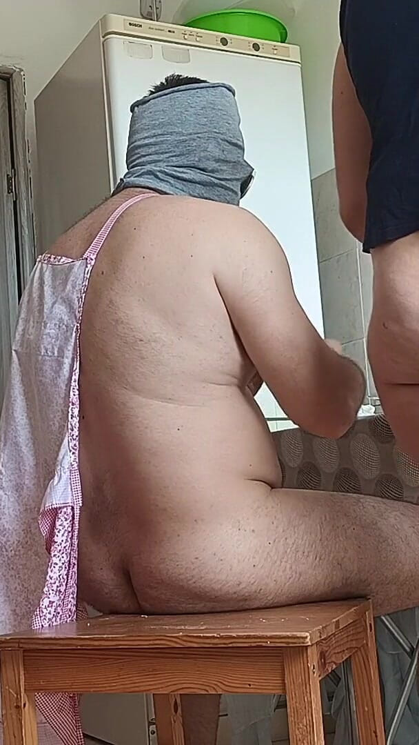 Amateur_MS: Amateur Couple Having Fun in the Kitchen. Sexy Wife Workout...