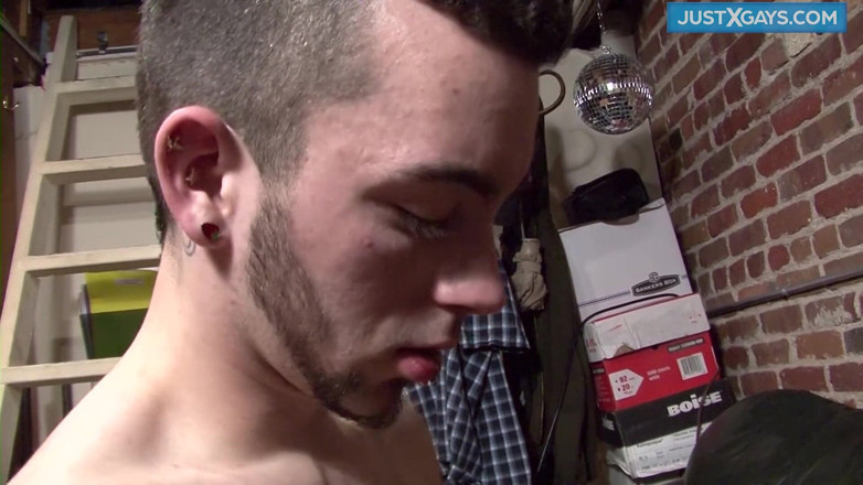 Just x gays: Bearback man with big cock