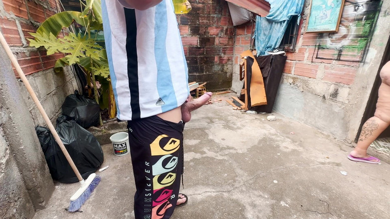 Lexly_16: Perverzní milfka šuká svého zaměstnance v práci