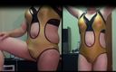 Tobi: नकली स्तन ई-कप: बड़े स्ट्रैपआन स्तनों पर गीला स्विमिंग सूट। चिकनी गोल-मटोल क्रॉसड्रेसर बहिन tobi00815 (050)